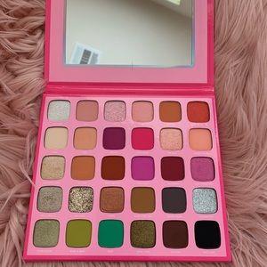 Jeffree Star Artistry Palette
